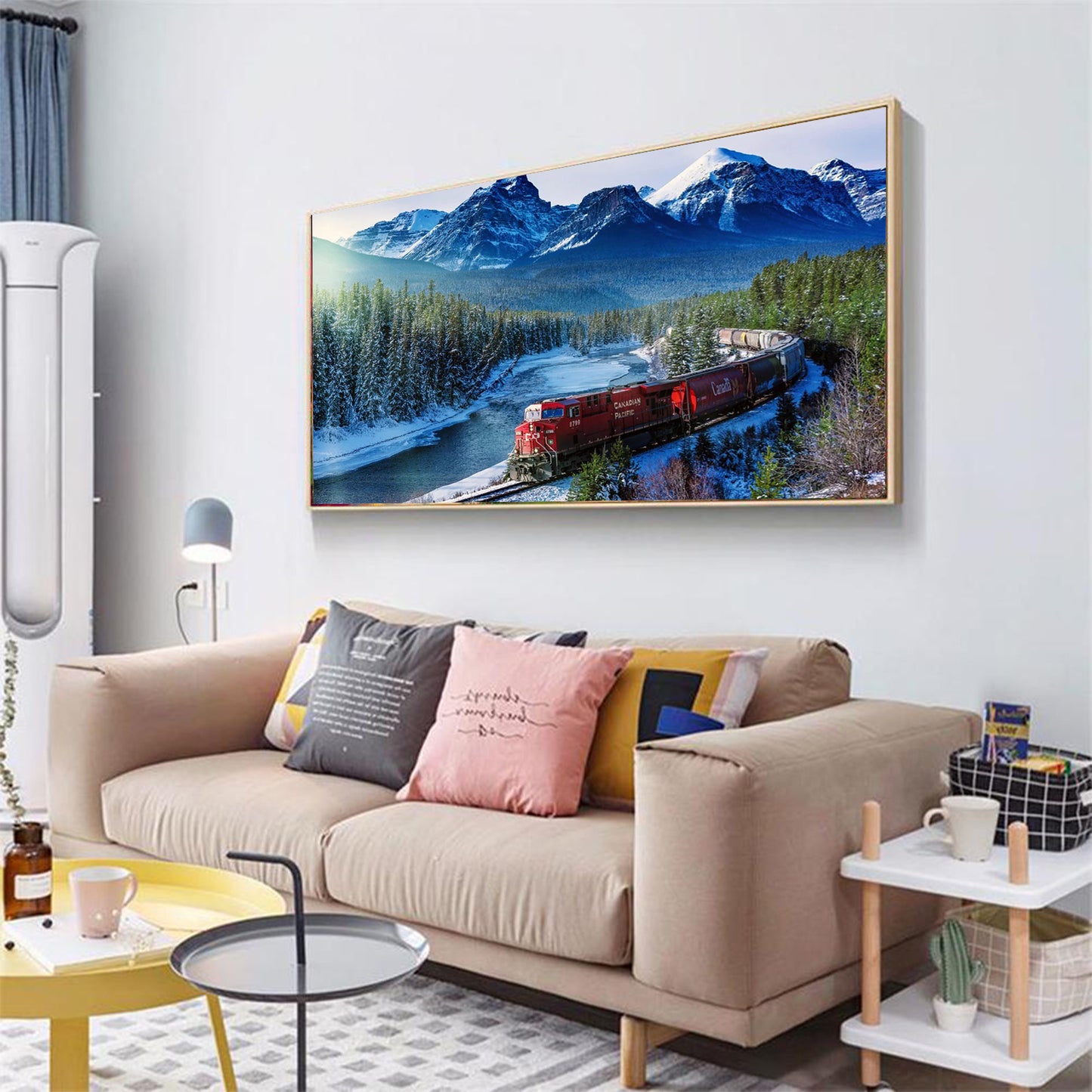 Mountain Train - Full Round Diamond Painting - 70x40cm